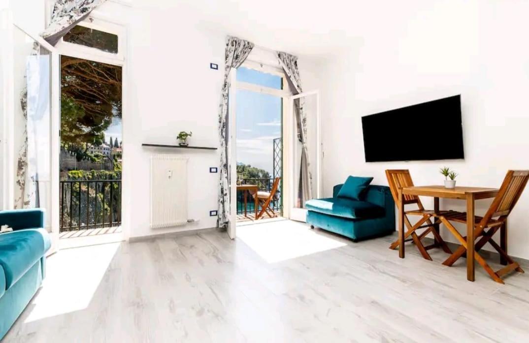 Pieve Ligure A Picco Sul Mare Con Piscina Villa Regina ภายนอก รูปภาพ